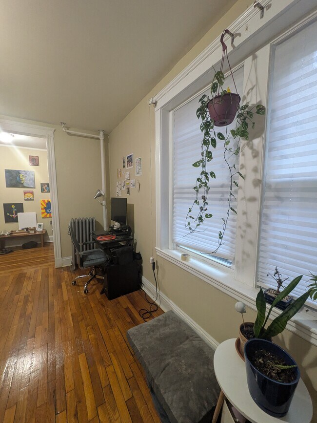 Photo - 117 Jersey St Unit 7