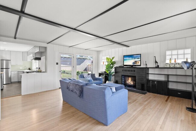 Photo - 414 Vermont Ave