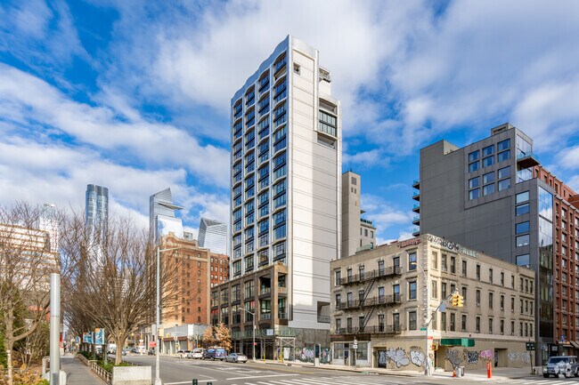 Photo - 200 11th Ave