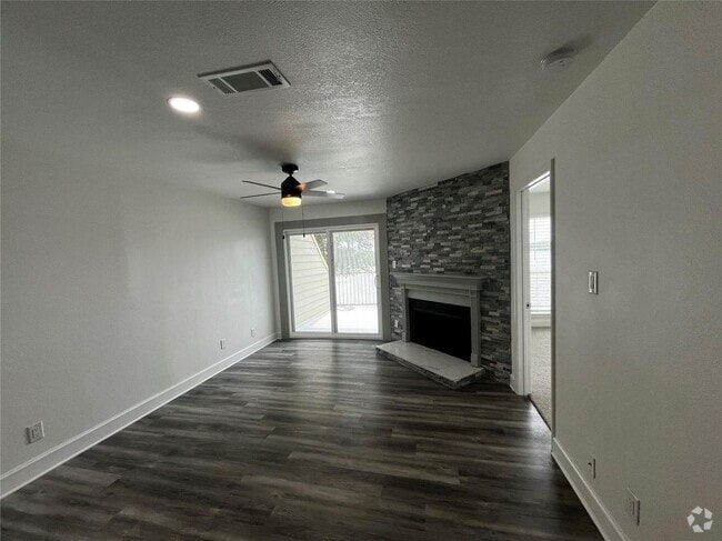 Building Photo - 18800 Egret Bay Blvd Rental
