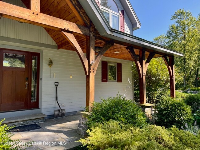 Photo - 66 Fiddlehead Ln