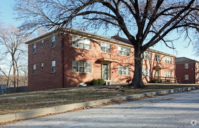 Photo - Swope Plaza Apartments
