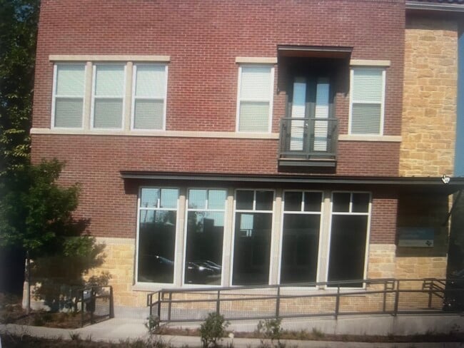 Building Photo - 928 Lipscomb St Unit 206 Rental