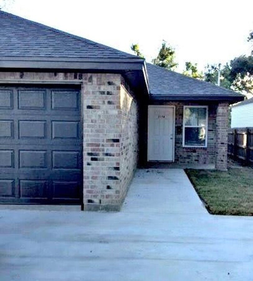 Photo - 215 Hill Terrace Dr Unidad 215B Hill Terrace