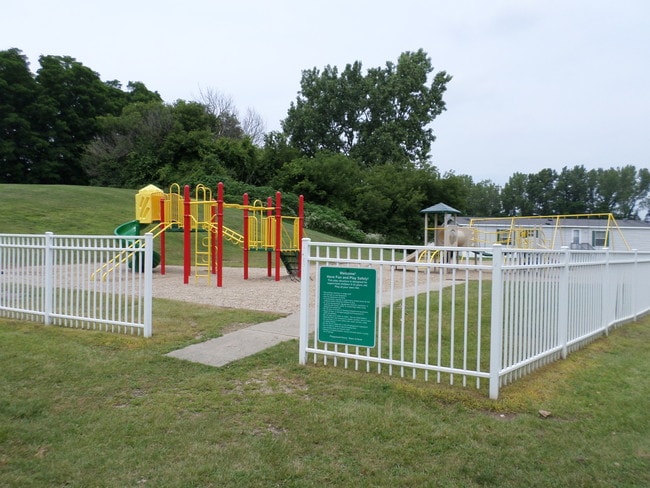 Photo - Clear Water MHC