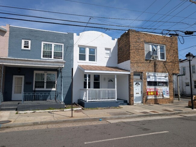 Photo - 803 N Indiana Ave