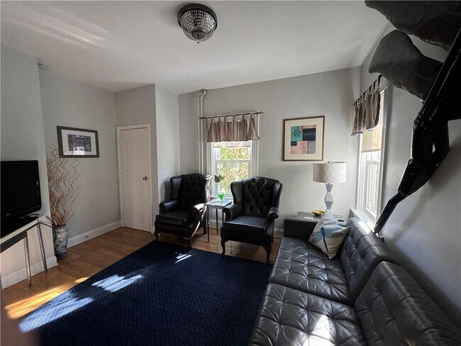 Photo - 35 Brewer St Unidad 1