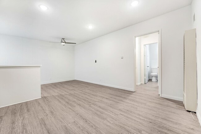 Photo - 1231 12th St Unidad D