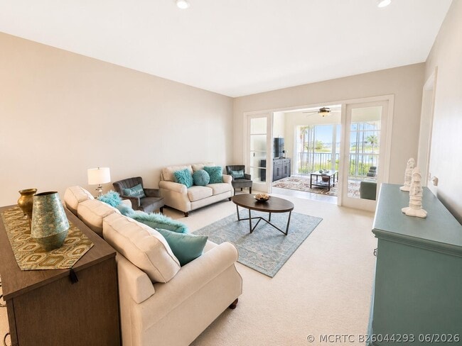 Photo - 35 Harbour Isle Dr W Unit 202