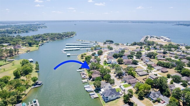 Photo - 6883 Kingston Cove Ln