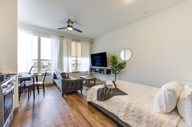 Photo - 1111 Shepherd Dr Unit SI ID1380758P