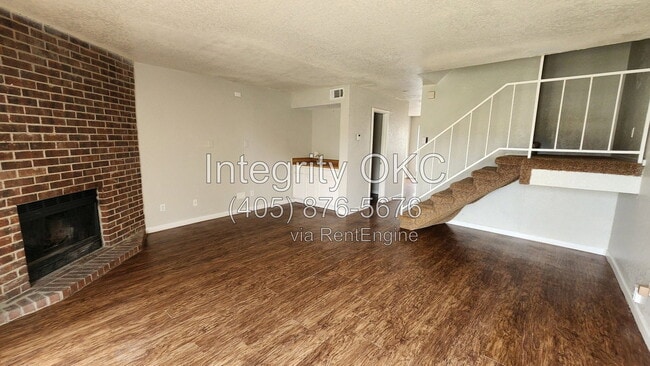 Photo - 1315 Eastgate Dr
