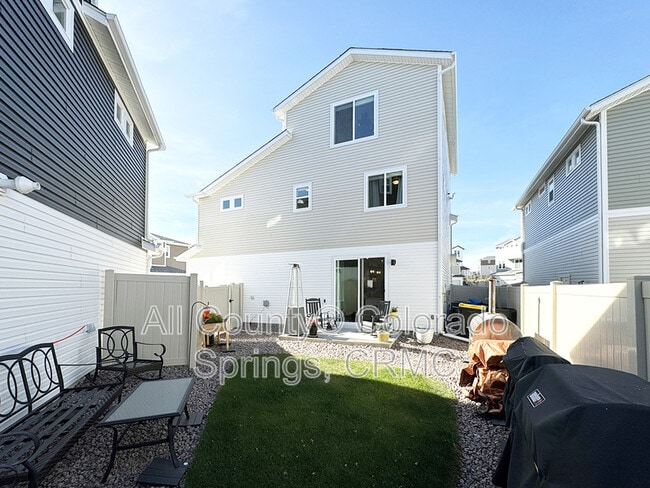 Building Photo - 5679 Dakan Lp