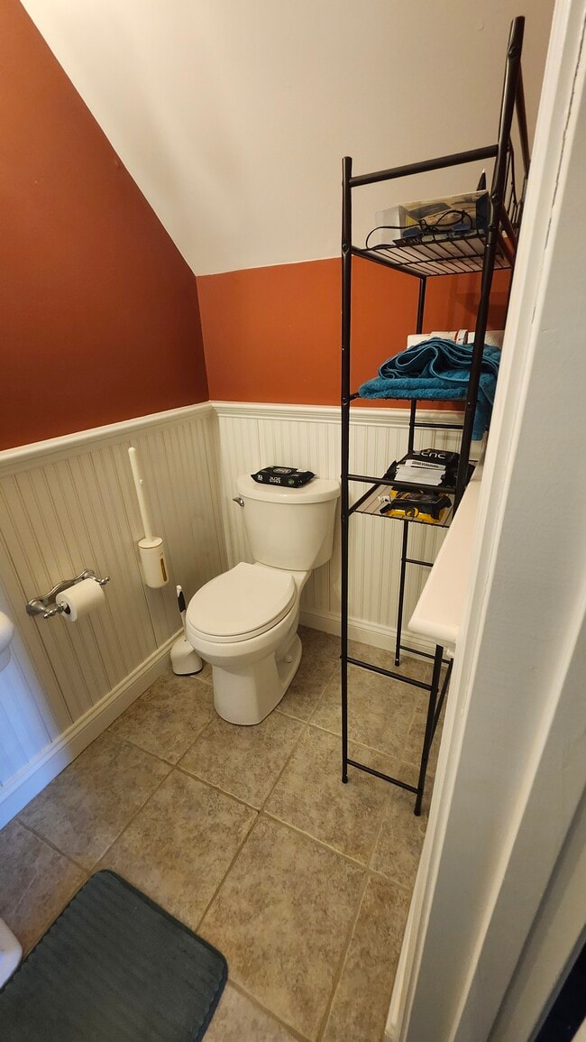 3832 Green Pastures W