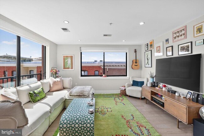 Photo - 1634 14th St NW Unit 501