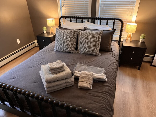 Photo - 301 Portsmouth Ave Unidad ID1312431P