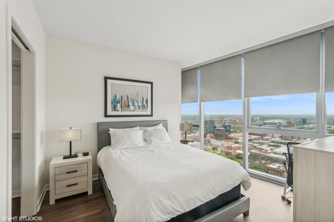 Photo - 727 W Madison St Unidad ID1298151P