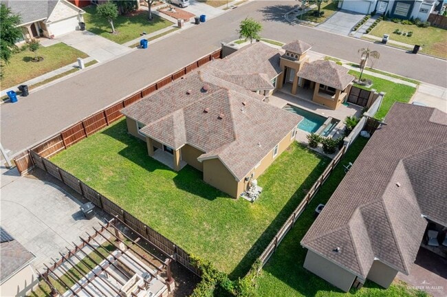 Photo - 23 Heron Ct