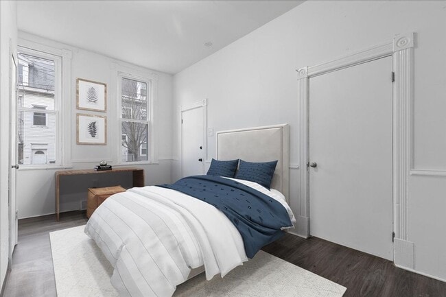 Building Photo - 3900 Howley St Unit 2