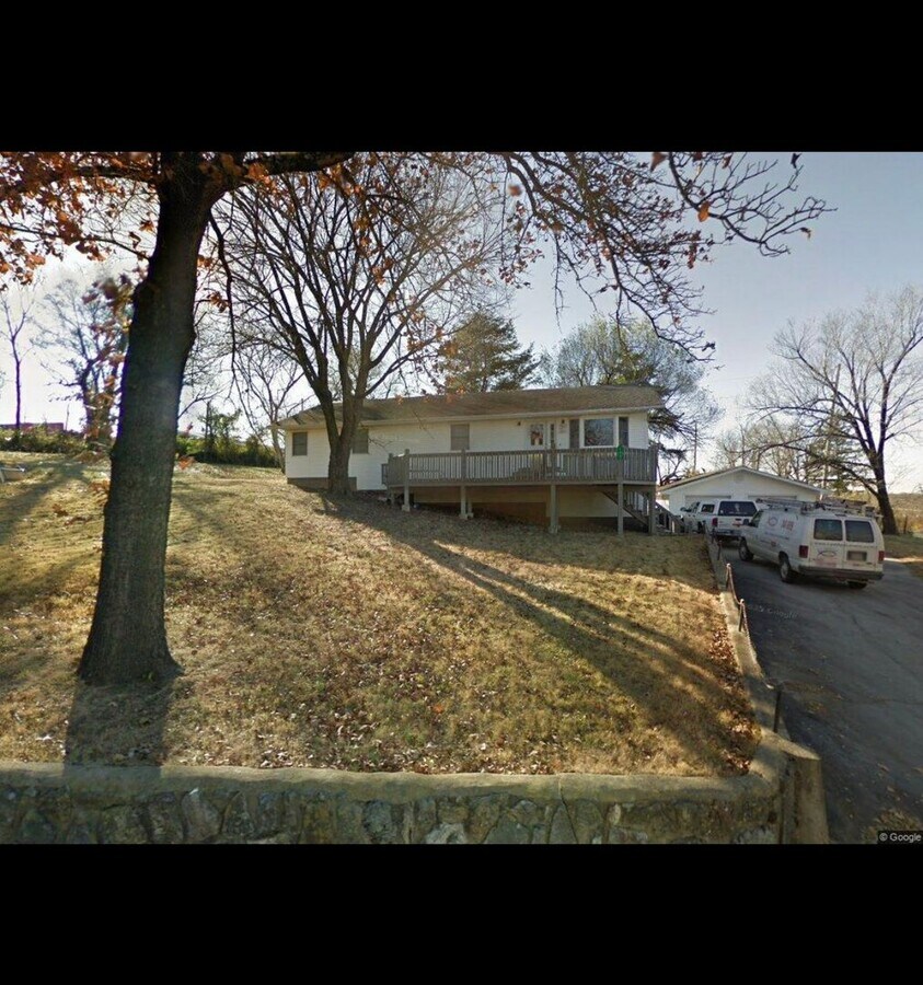 3bedroom 3 bath. coming soon. - 3bedroom 3 bath. coming soon. House