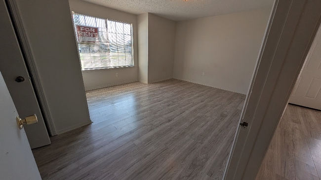 Photo - 8271 Ned Ave Unidad A