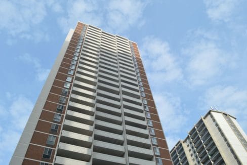 Building Photo - 555 Sherbourne St