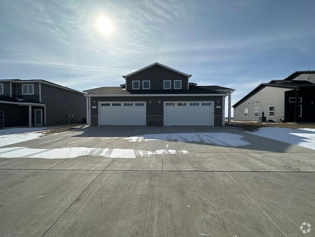 Building Photo - 2558/2562 Granite Drive NW Unit 2562 Rental