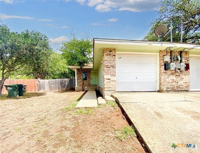 Building Photo - 109 Hughson Dr Rental