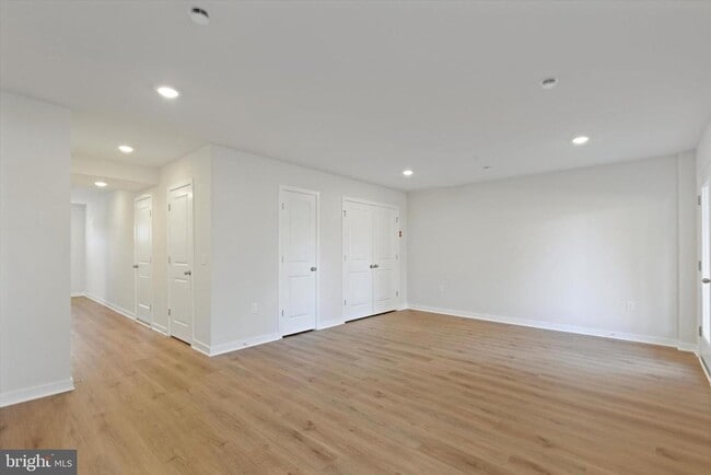 Photo - 308 Bennetts Ct