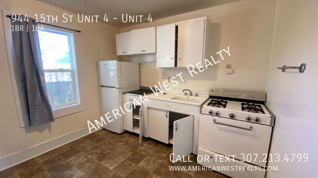 Photo - 944 15th St Unidad 4
