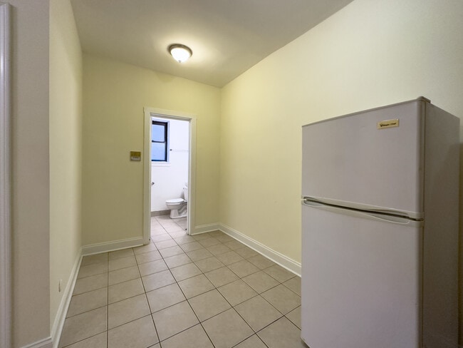 Photo - 4856 N Damen Ave Unit 301