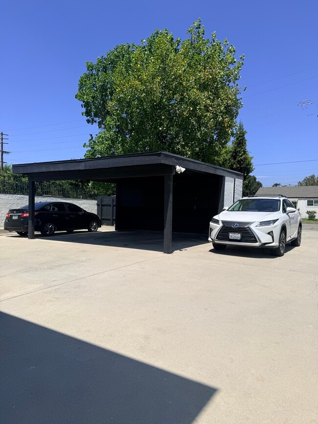 Single car carport parking