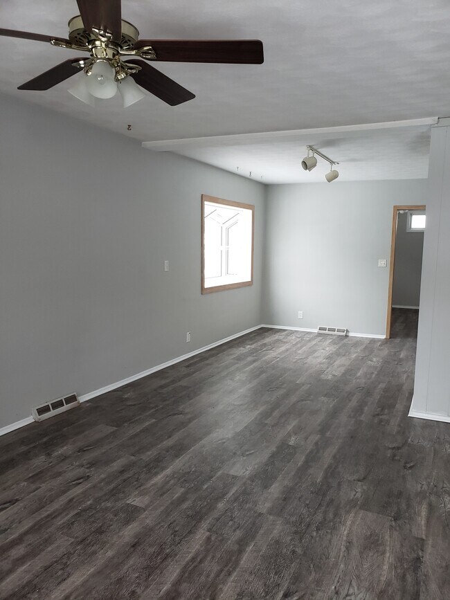 Photo - 1632 Monterey Ct