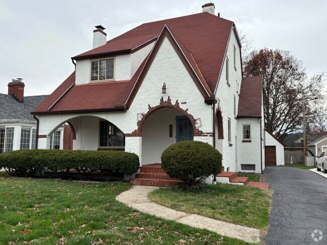 Building Photo - 221 Claranna Ave Rental