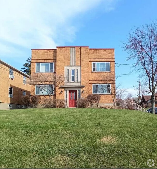 Building Photo - 3210 Glenmore Ave Unit 4 Rental
