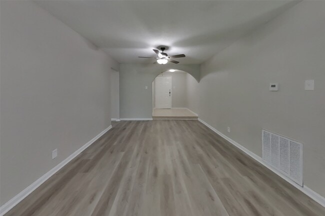 Photo - 12306 Foxridge Dr