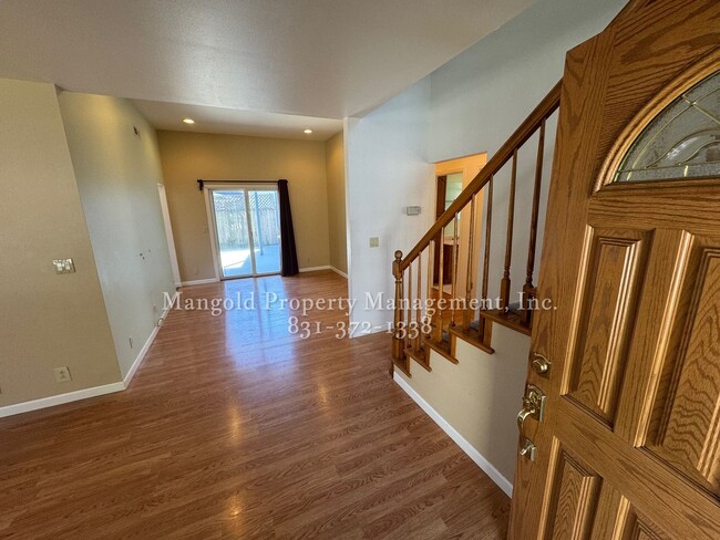 Photo - 4 Bedroom Ocean View Home with Private Balcony & Deck