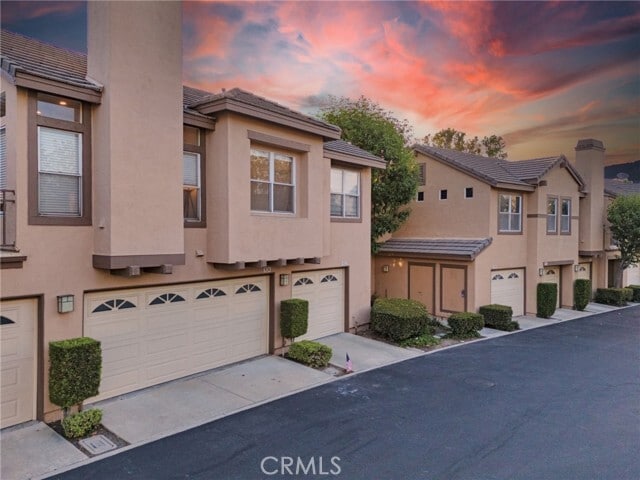 Building Photo - 922 S Country Glen Way