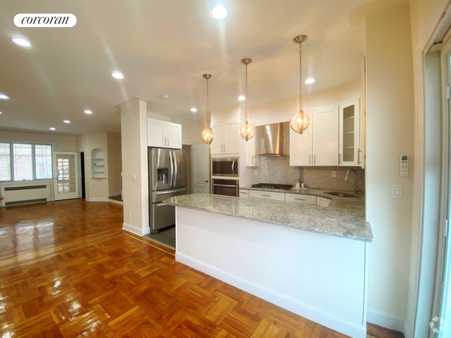 Building Photo - 2103 Kimball St Rental