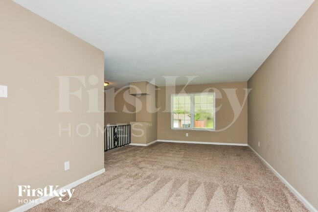 Photo - 5708 Madlar Ln