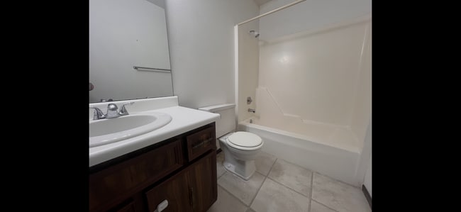 3475 N Willow Ct Unit 3475 N Willow Court Unit 4