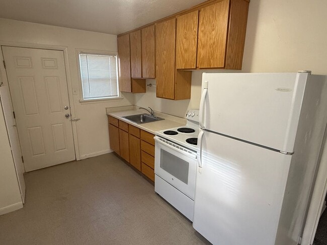 Building Photo - 2849 Harrison Blvd Unit 2853