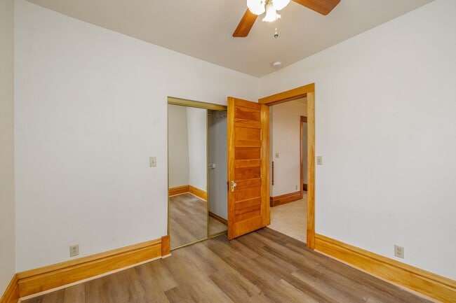 Photo - 547 Jefferson St Unit Lower