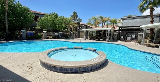 Photo - 950 Seven Hills Dr Unit 3023