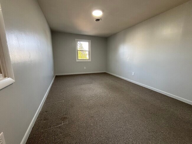 Photo - 199 Flint St Unit 2R