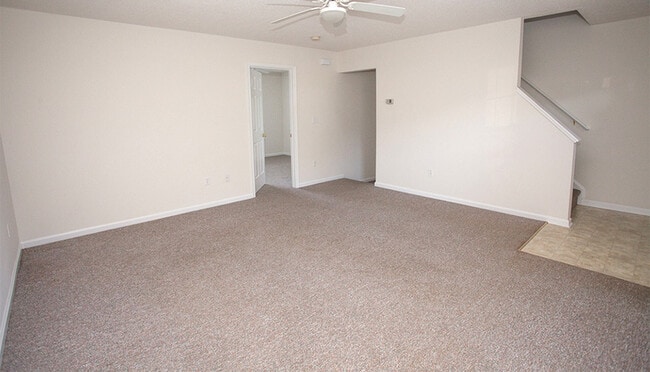 Photo - 1324 Devon Ln