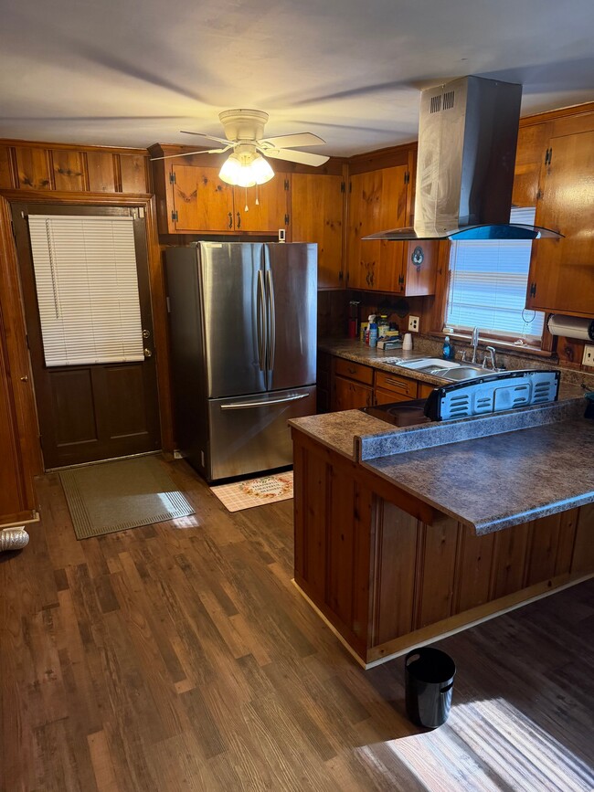 Photo - 109 Crestview Rd