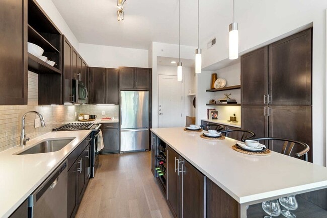 Photo - Cortland M-Line