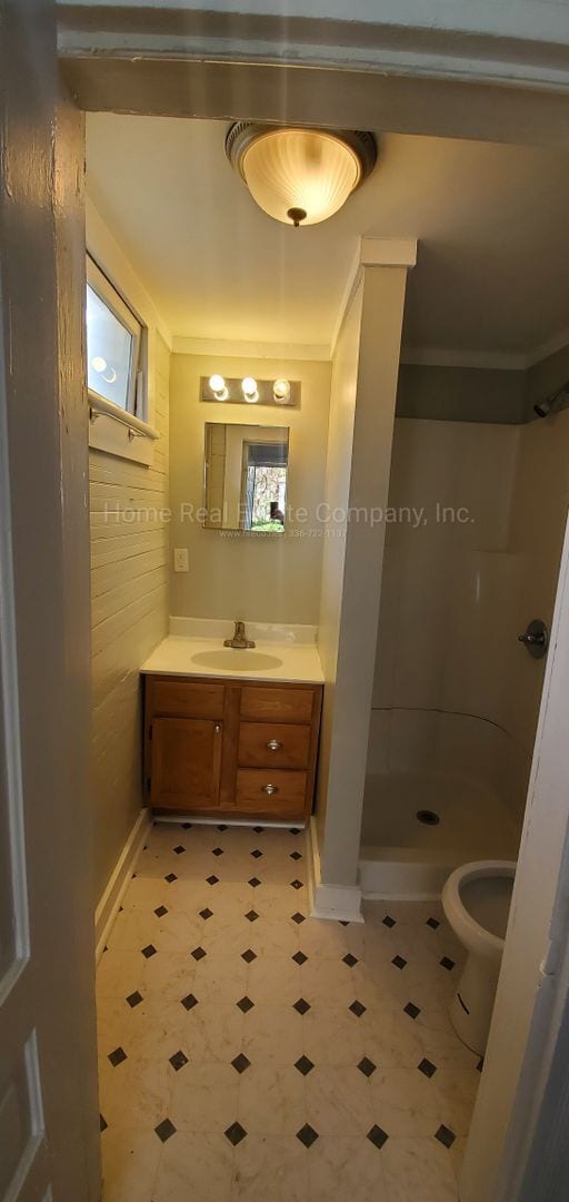 Photo - 412 W. First Street Apt B Unit B