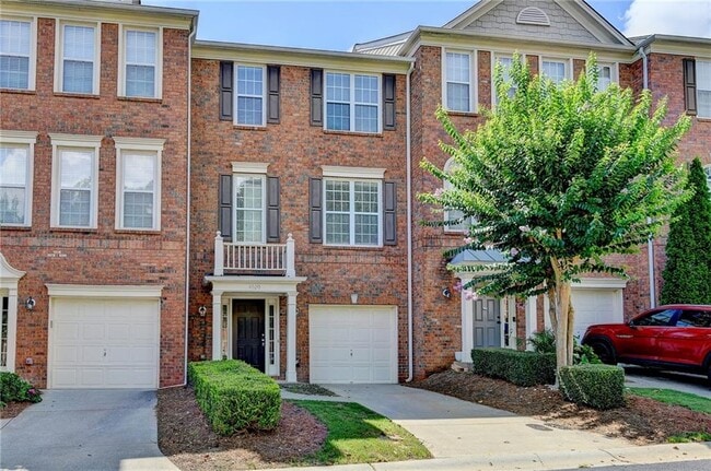 Photo - 4020 Edgecomb Dr